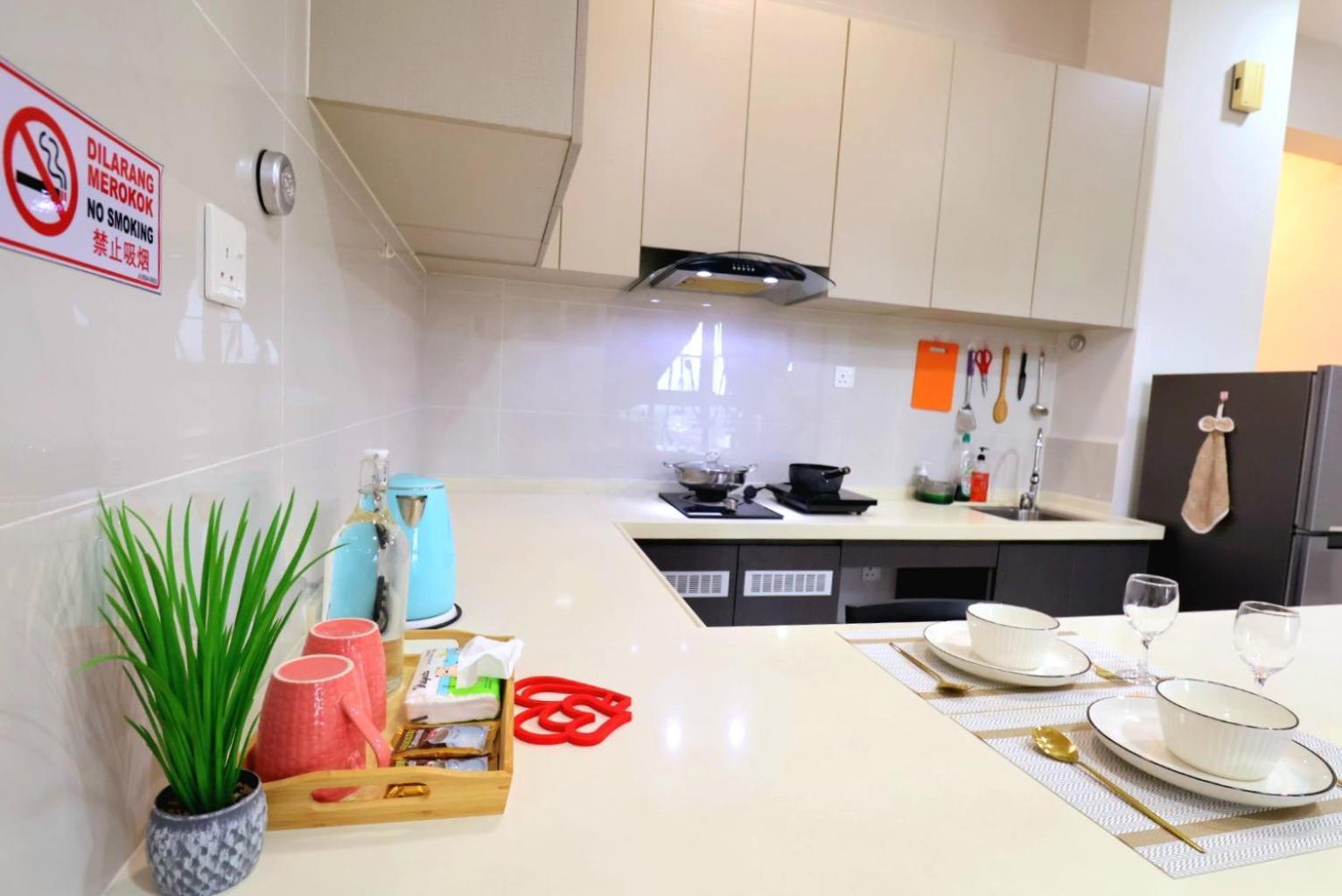 Bay Point Bed Danga Bay Apartment