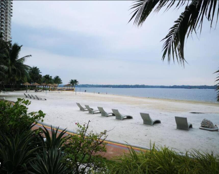 Bay Point Bed Danga Bay Pangsapuri